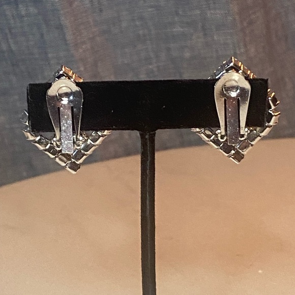 Vintage Pennino Rhinestone Clip-On Earrings – Signed Mid-Century 1" Drop 11g‎ - Picture 3 of 5